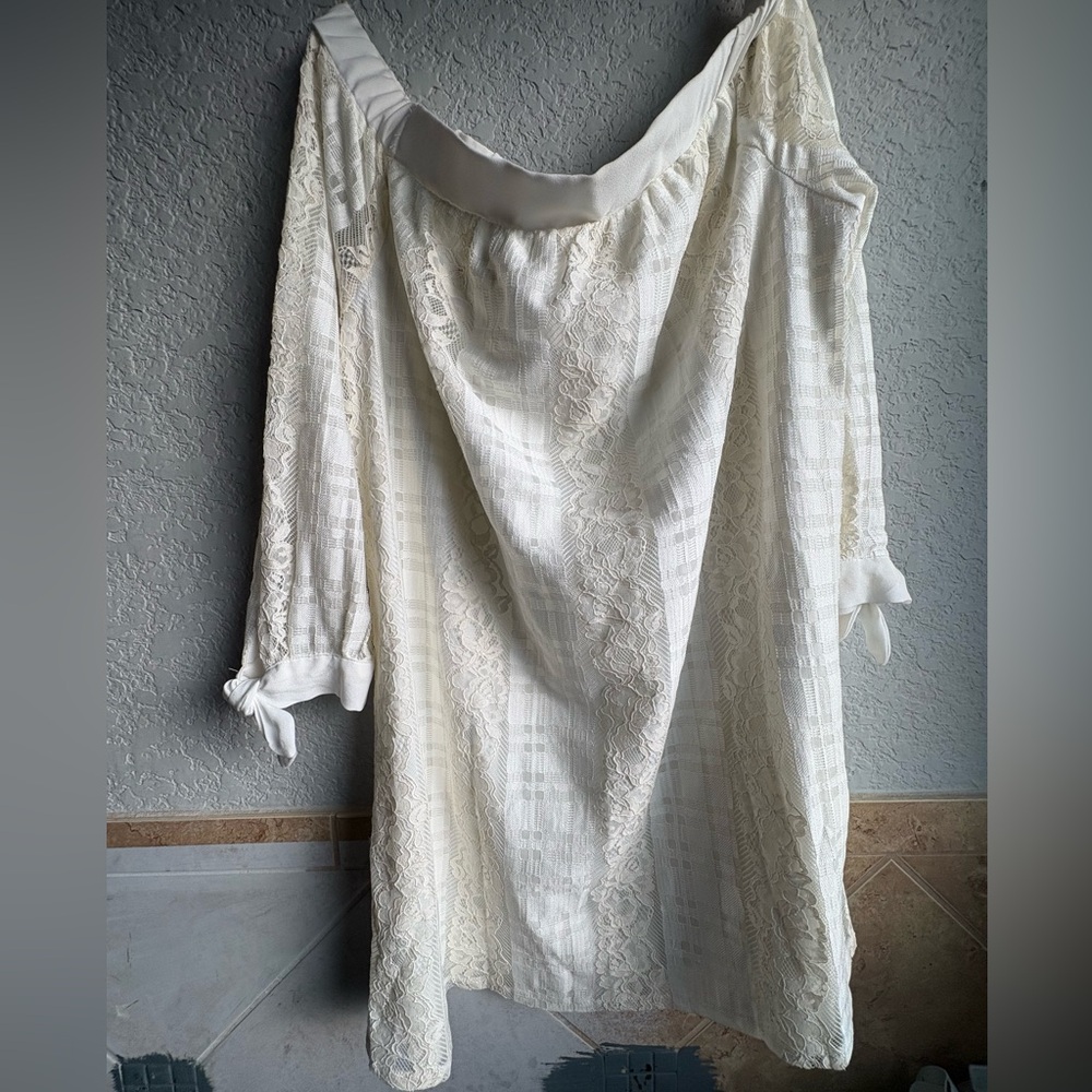 Charlotte Russe Cream Lace Blouse